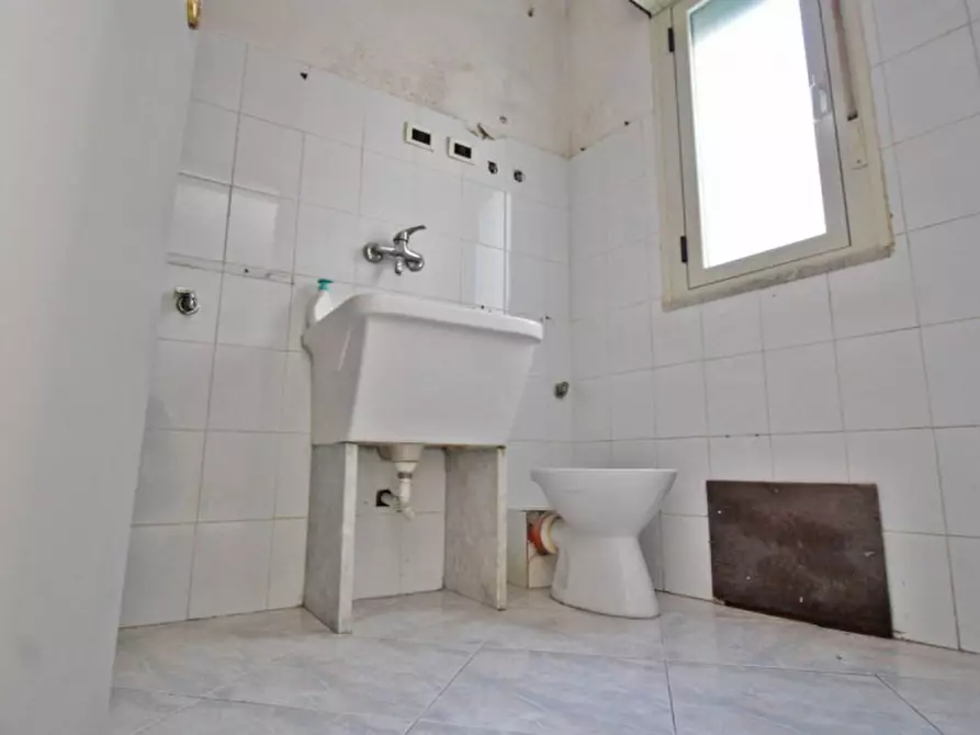 Immagine 15 di Appartamento in vendita  in Via Traversa Delle Scuole a Altofonte