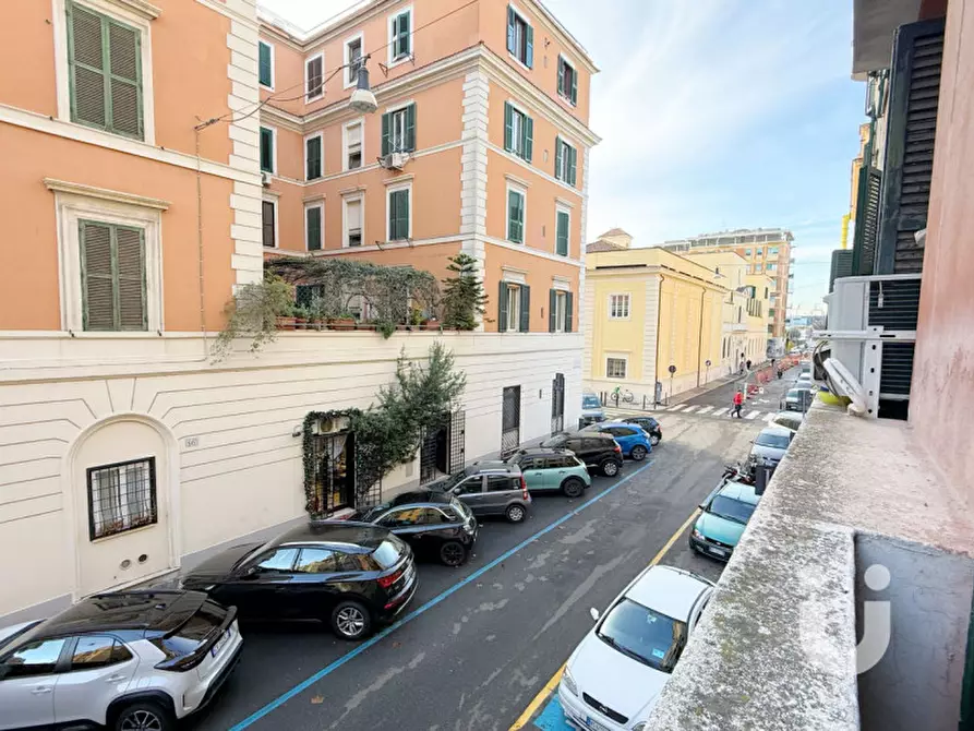 Immagine 13 di Appartamento in vendita  in Via Alessandro Volta a Roma