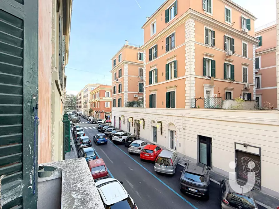 Immagine 14 di Appartamento in vendita  in Via Alessandro Volta a Roma