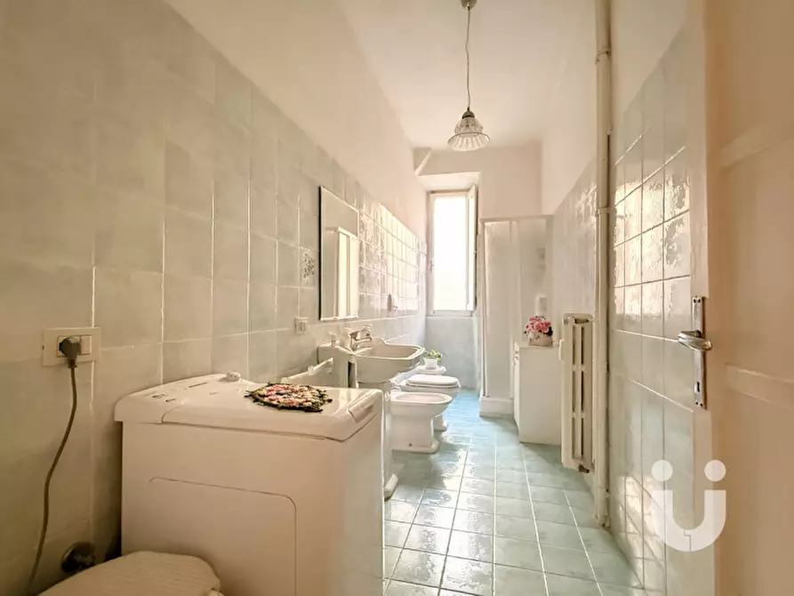 Immagine 18 di Appartamento in vendita  in Via Alessandro Volta a Roma