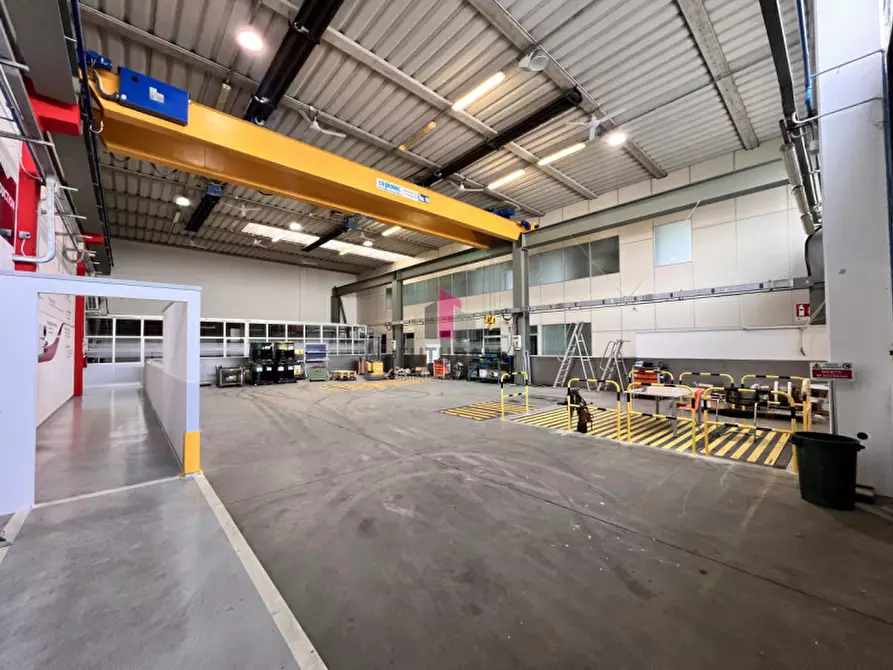 Immagine 6 di Capannone industriale in vendita  in Via Ferruccio Chemello a Montecchio Maggiore