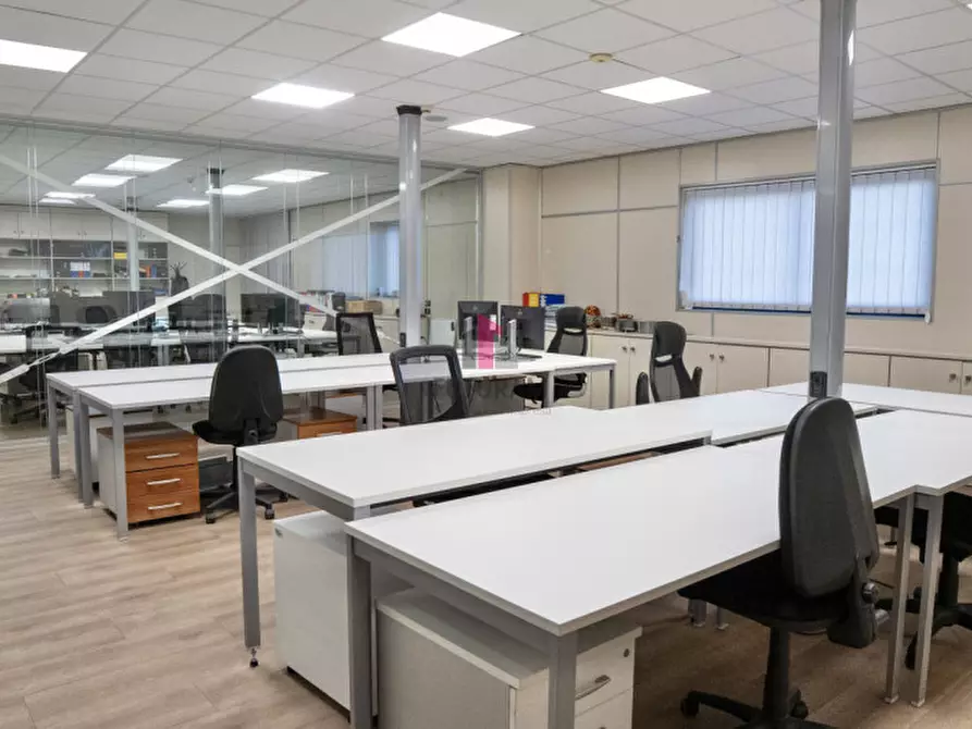 Immagine 17 di Capannone industriale in vendita  in Via Ferruccio Chemello a Montecchio Maggiore