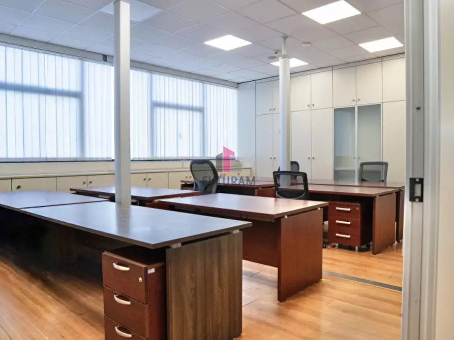 Immagine 26 di Capannone industriale in vendita  in Via Ferruccio Chemello a Montecchio Maggiore