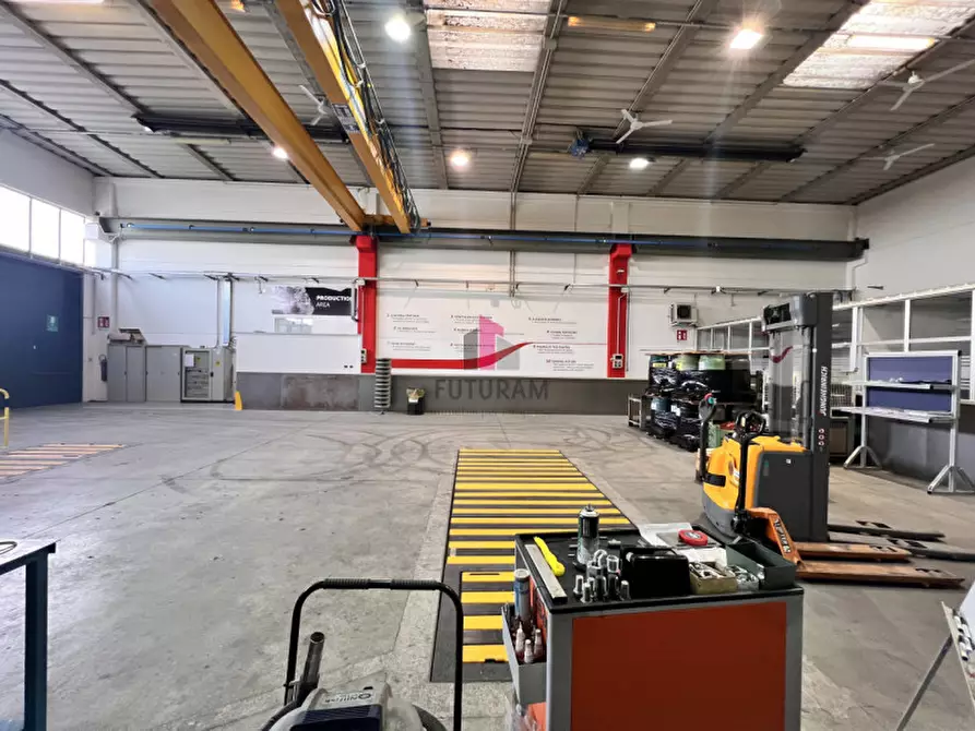 Immagine 27 di Capannone industriale in vendita  in Via Ferruccio Chemello a Montecchio Maggiore