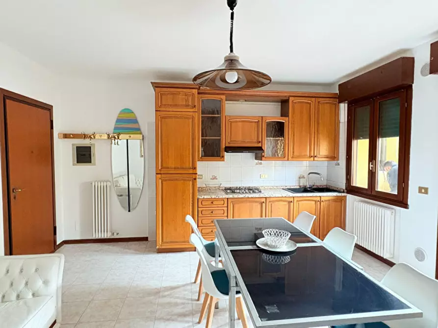 Immagine 2 di Appartamento in affitto  in Via Mohringer a Battaglia Terme