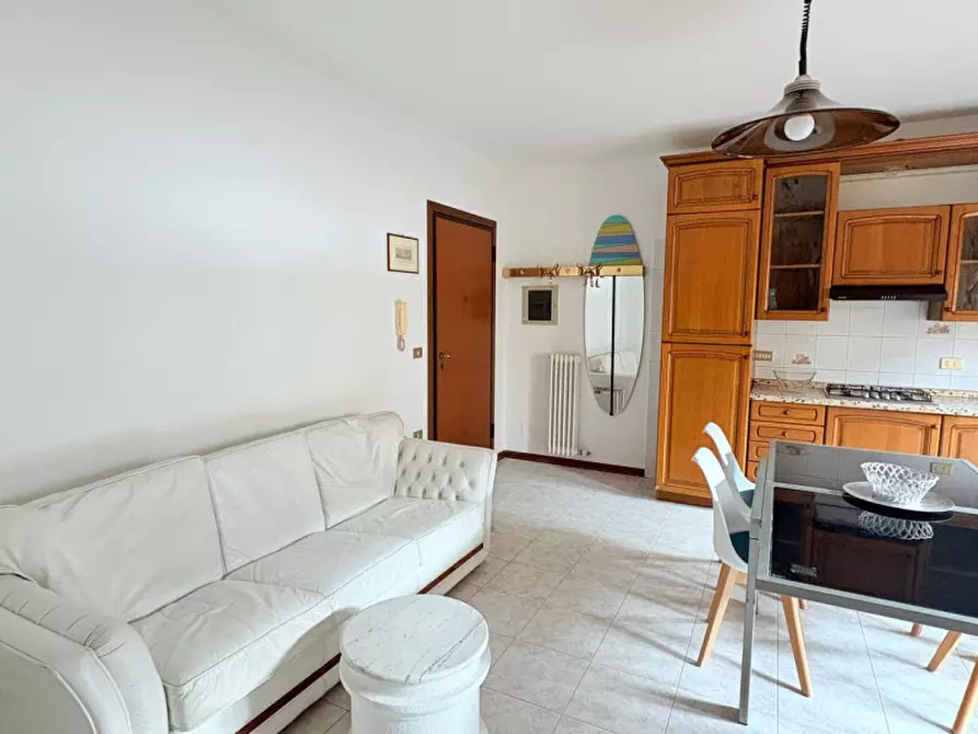 Immagine 3 di Appartamento in affitto  in Via Mohringer a Battaglia Terme