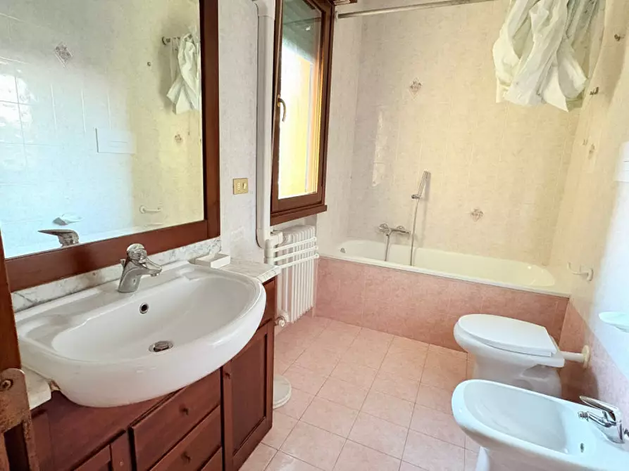 Immagine 11 di Appartamento in affitto  in Via Mohringer a Battaglia Terme