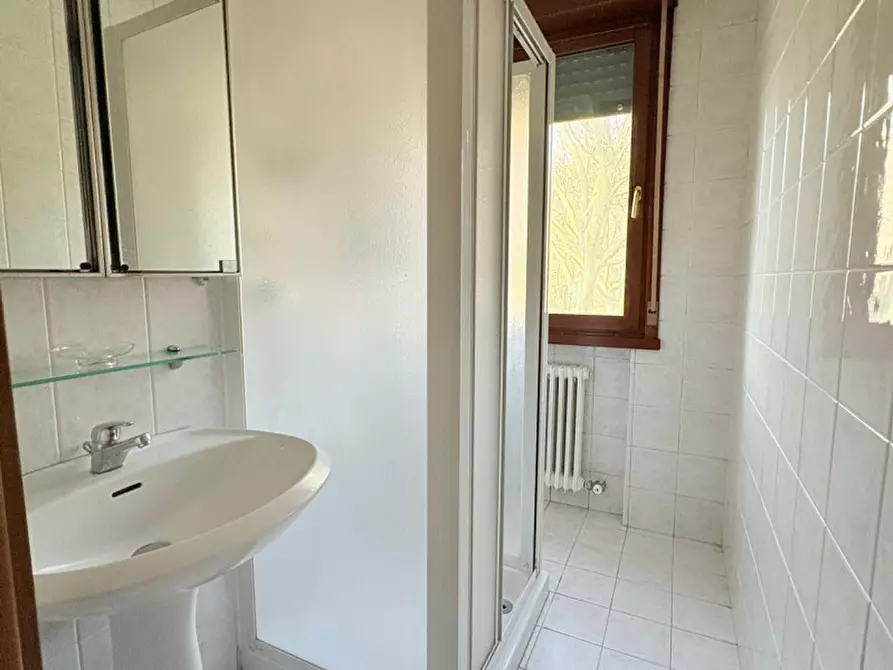 Immagine 12 di Appartamento in affitto  in Via Mohringer a Battaglia Terme