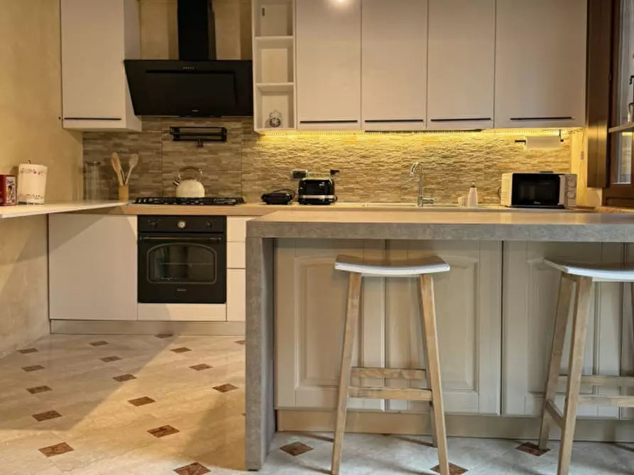 Immagine 5 di Casa indipendente in vendita  in Mantova a Mantova