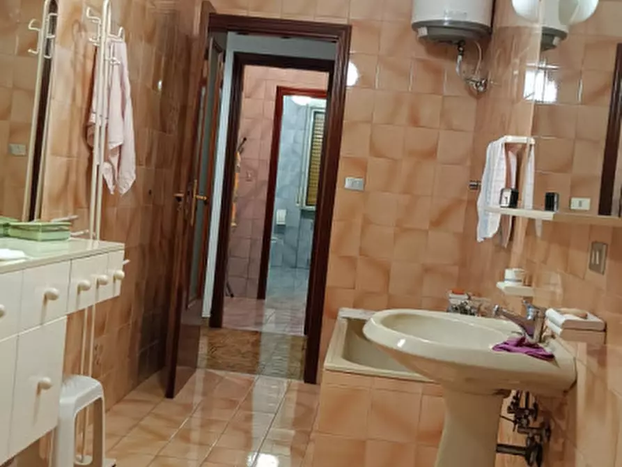 Immagine 15 di Appartamento in vendita  in Via Talete Di Mileto, 36 a Napoli