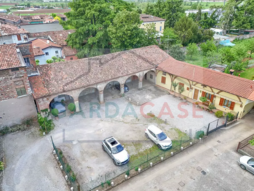 Immagine 17 di Appartamento in vendita  in Via Dante Alighieri a Castenedolo