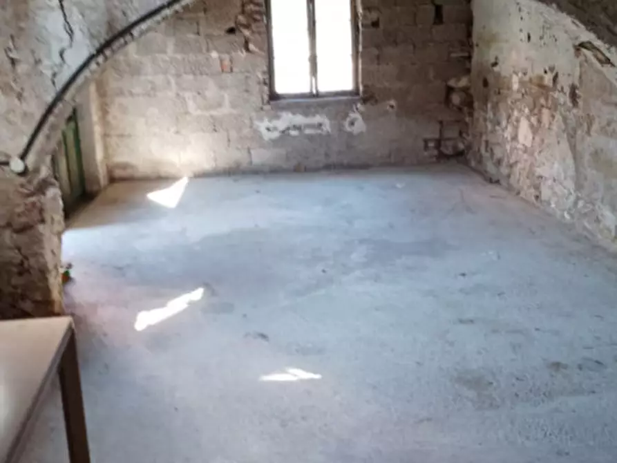Immagine 5 di Rustico / casale in vendita  in Via Ponte, 80 a Castegnero