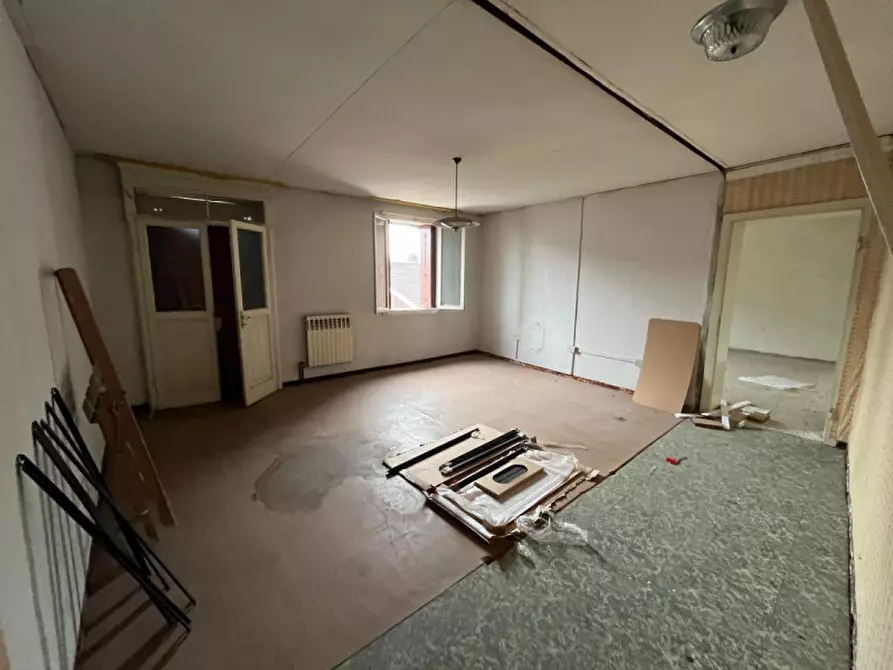 Immagine 24 di Rustico / casale in vendita  in Via Ponte, 80 a Castegnero