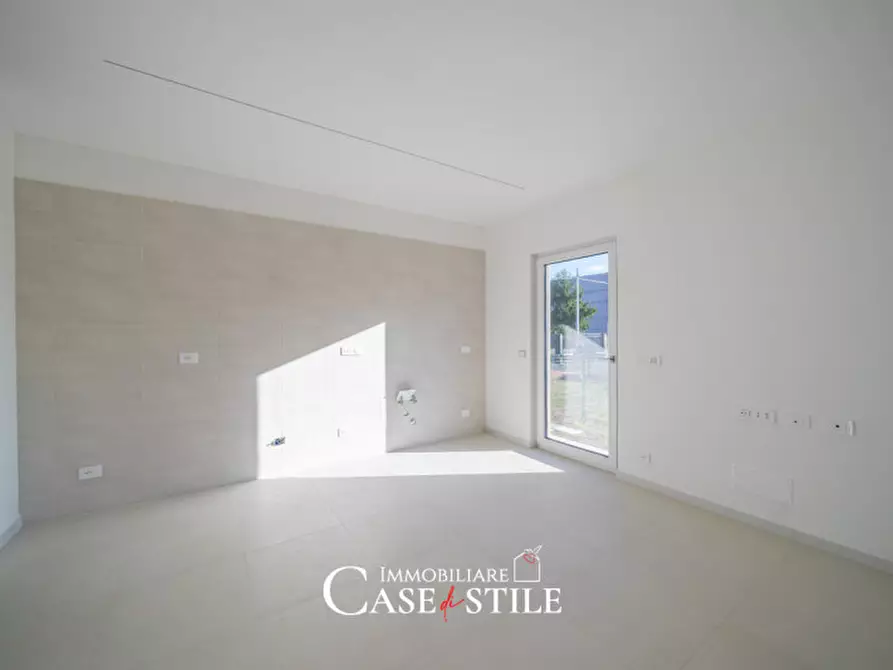 Immagine 4 di Appartamento in vendita  a Sarzana