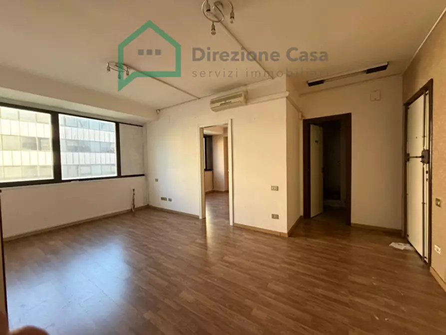 Immagine 2 di Ufficio in affitto  in CENTRO DIREZIONALE a Napoli