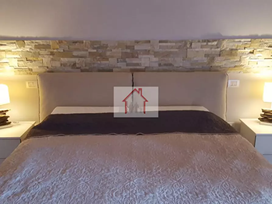 Immagine 8 di Villetta a schiera in vendita  a Giavera Del Montello