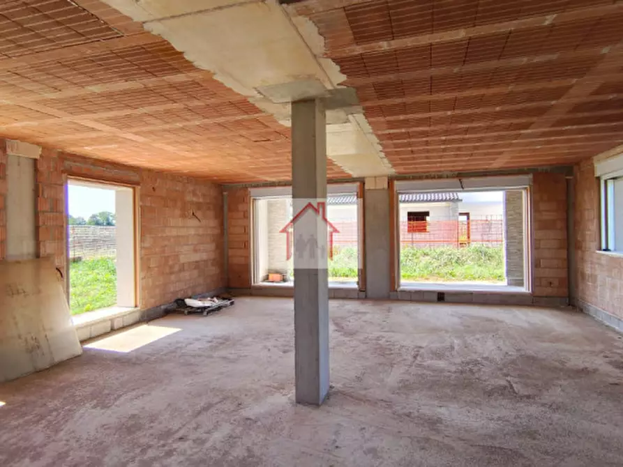 Immagine 12 di Casa bifamiliare in vendita  in Via San Rocco a Giavera Del Montello