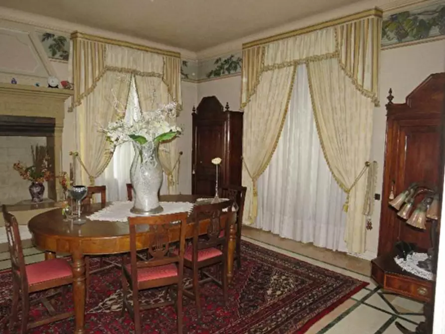 Immagine 6 di Villa in vendita  in Via Pozzo dell'amore 41 a Affi