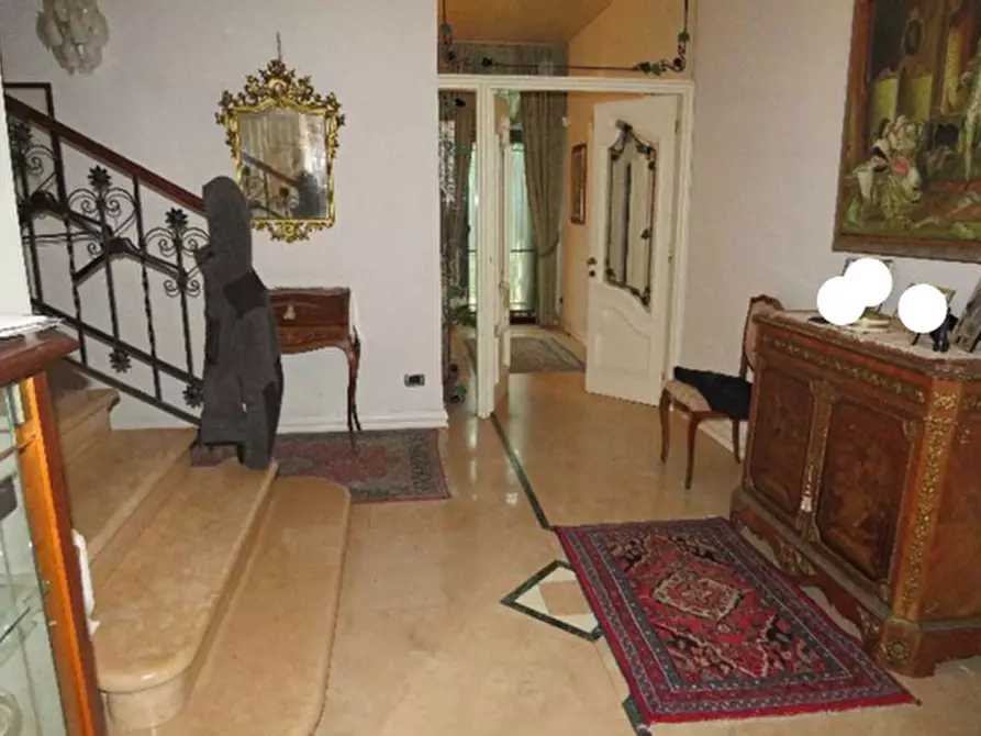 Immagine 7 di Villa in vendita  in Via Pozzo dell'amore 41 a Affi
