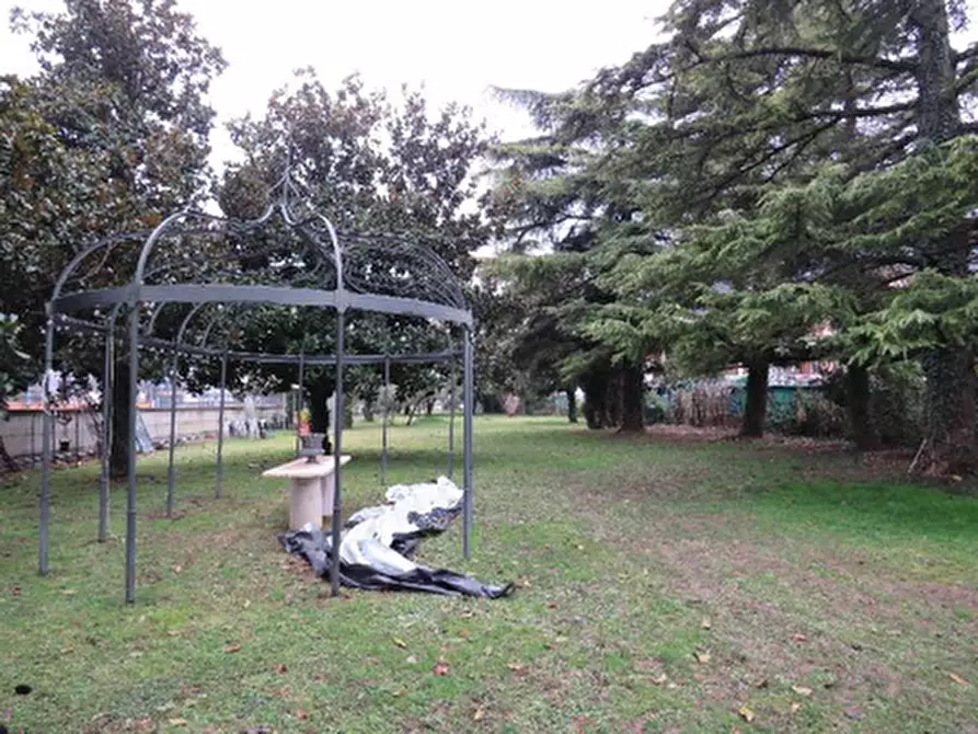 Immagine 30 di Villa in vendita  in Via Pozzo dell'amore 41 a Affi