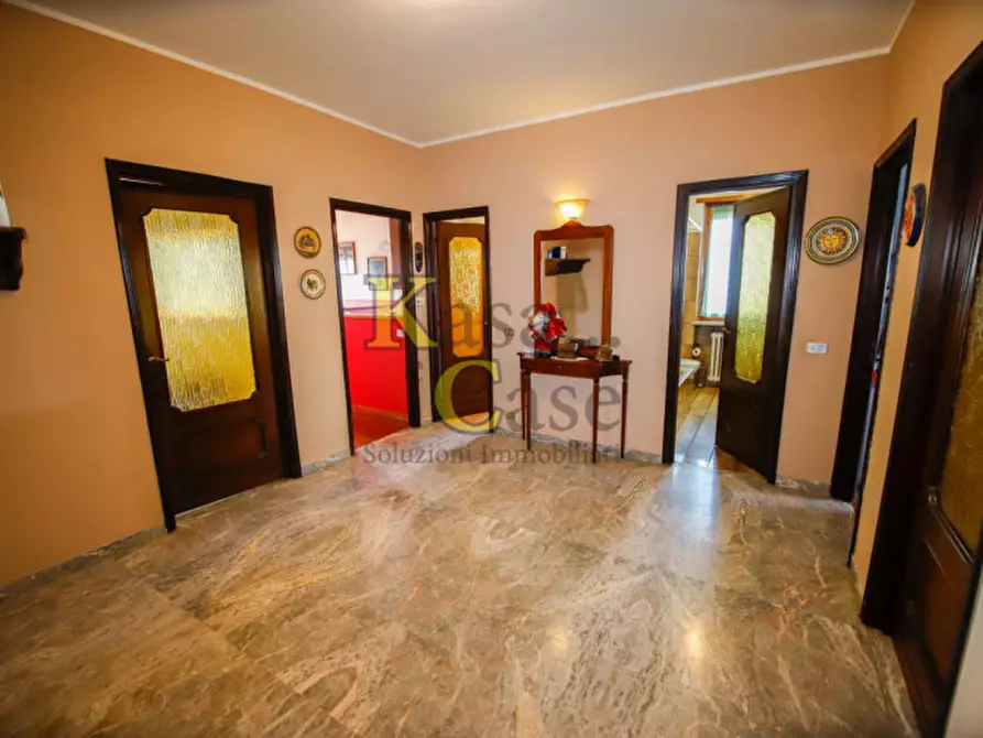 Immagine 3 di Appartamento in vendita  in Via Leinì 330 a Volpiano