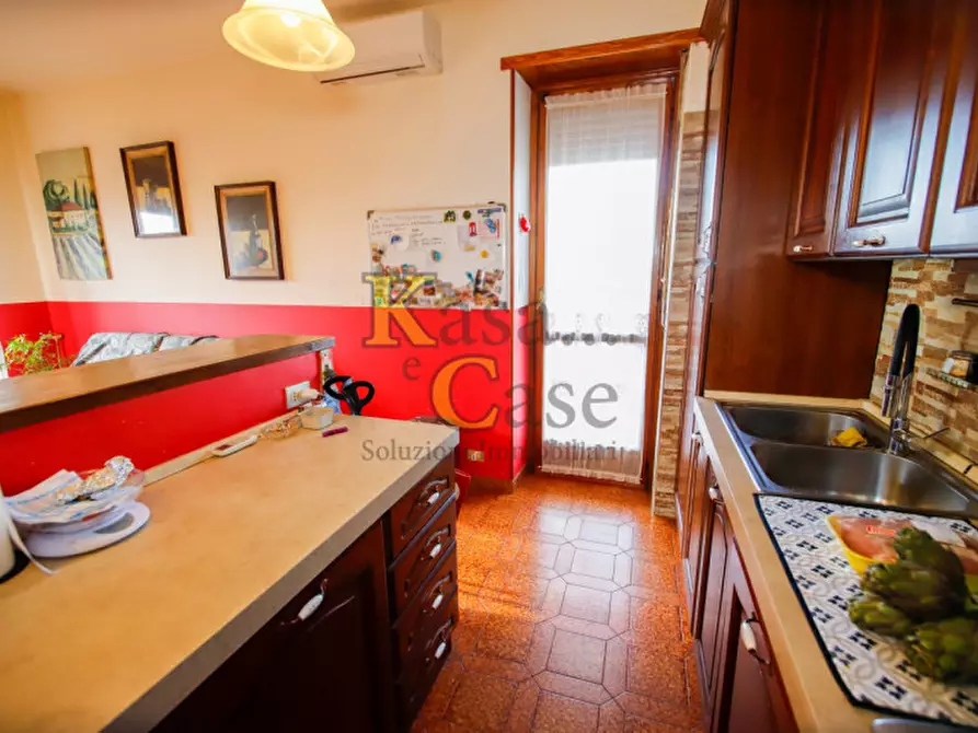 Immagine 5 di Appartamento in vendita  in Via Leinì 330 a Volpiano
