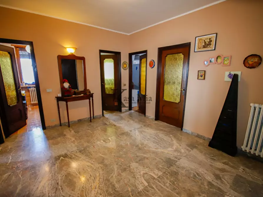 Immagine 7 di Appartamento in vendita  in Via Leinì 330 a Volpiano