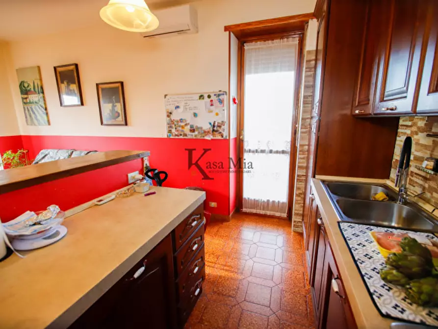 Immagine 11 di Appartamento in vendita  in Via Leinì 330 a Volpiano