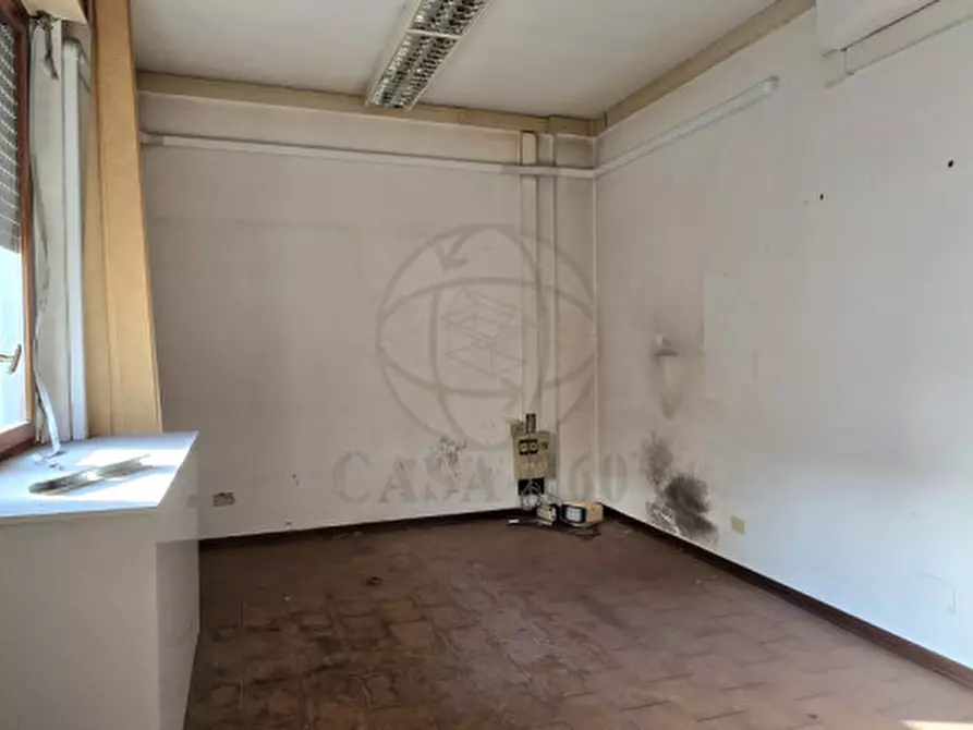 Immagine 9 di Appartamento in vendita  in Corso Vecchio a Terni