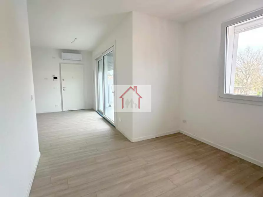 Immagine 2 di Appartamento in vendita  a Arcade