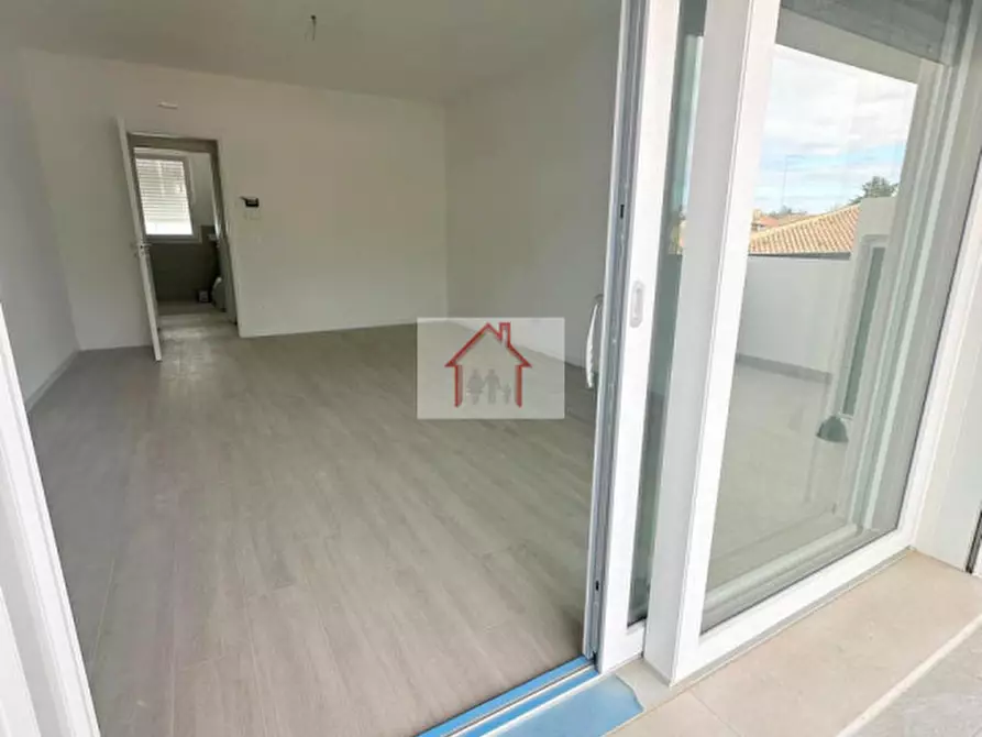 Immagine 8 di Appartamento in vendita  a Arcade