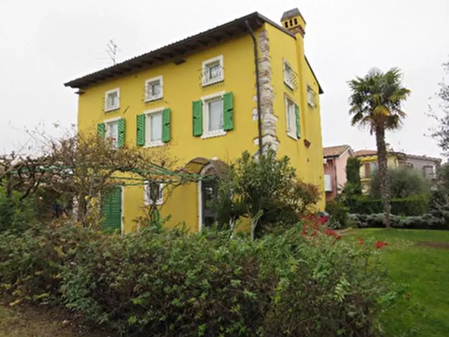 Immagine 1 di Appartamento in vendita  in Via Paiari 7/9 a Lazise