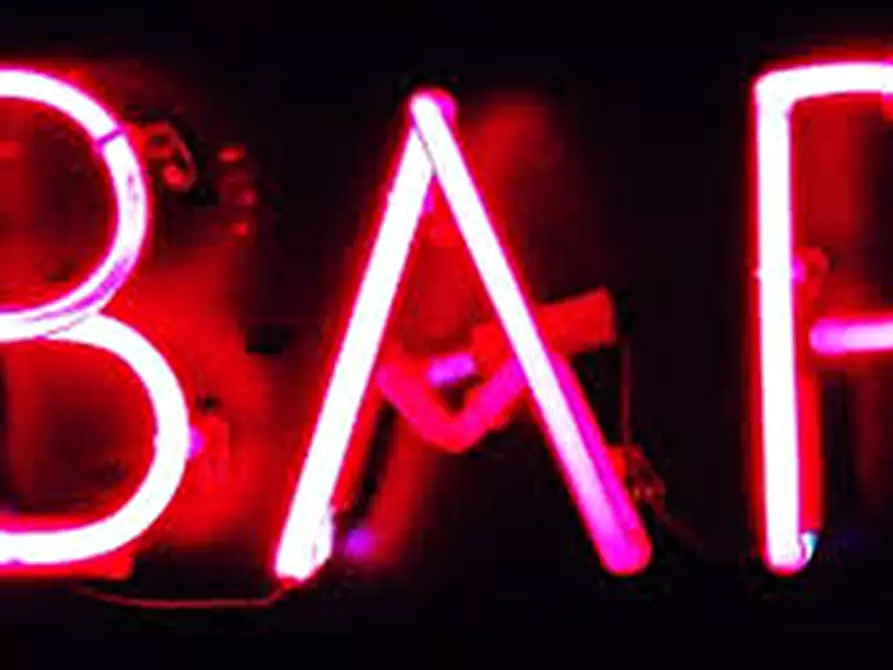 Immagine 1 di Attività commerciale in vendita  in VIA DOLO a Dolo