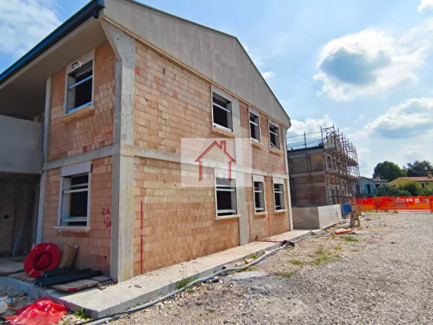 Immagine 18 di Appartamento in vendita  a Arcade