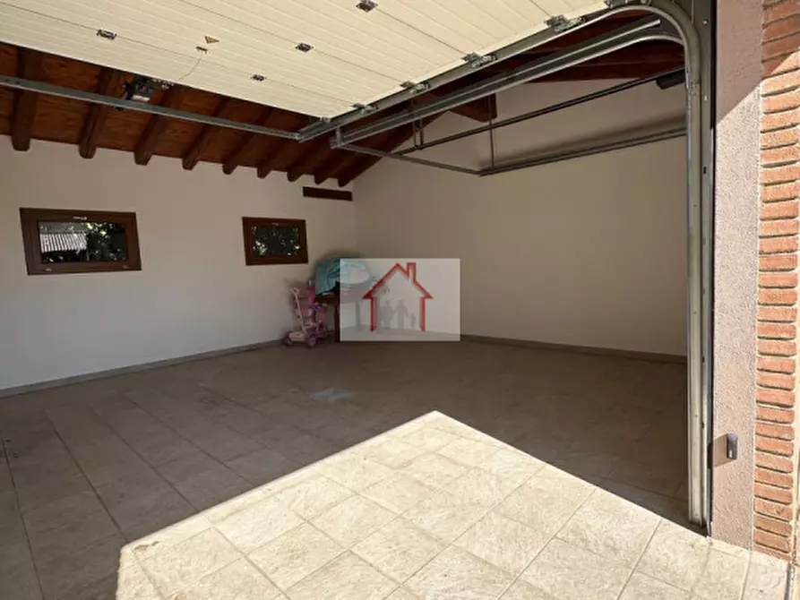 Immagine 23 di Casa indipendente in vendita  a Volpago Del Montello