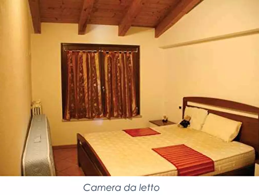 Immagine 7 di Appartamento in vendita  in Via Barrucchella 18 a Verona