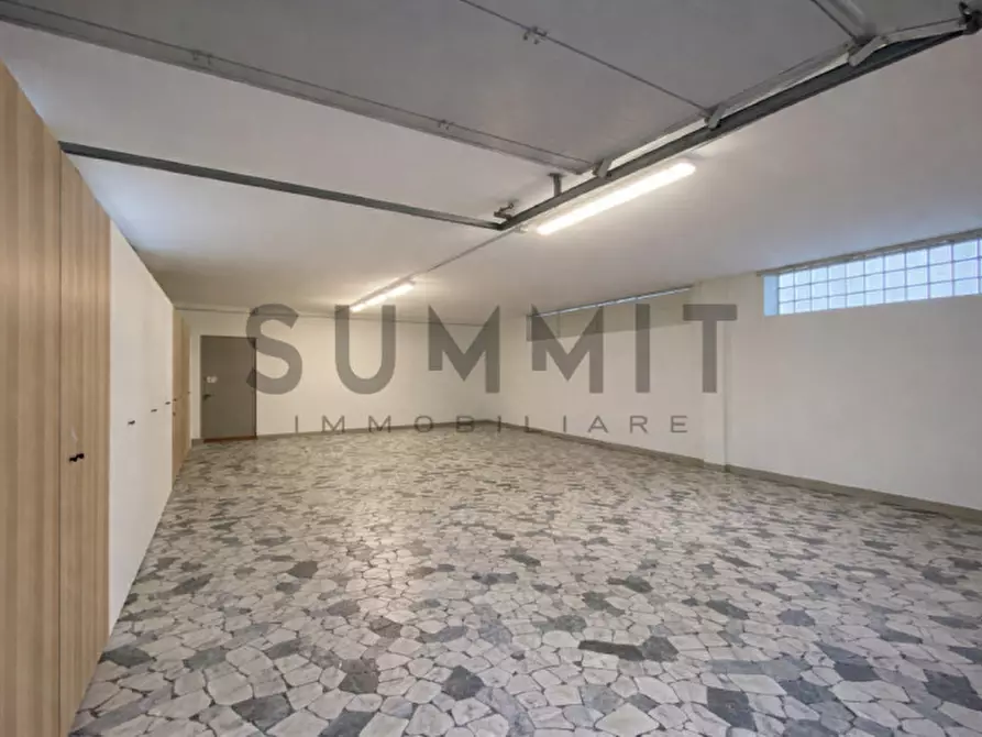 Immagine 6 di Magazzino in vendita  in schio centro a Schio