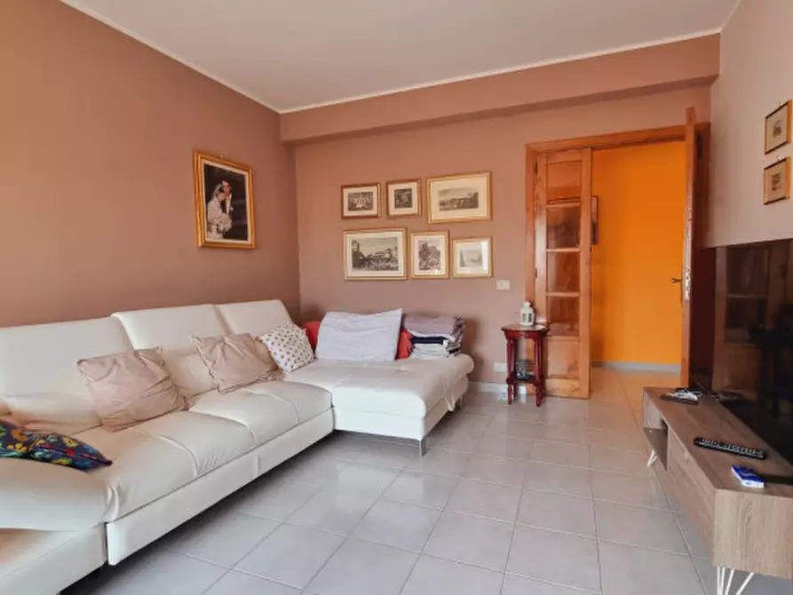 Immagine 3 di Appartamento in vendita  in Via San Paolino a Milazzo