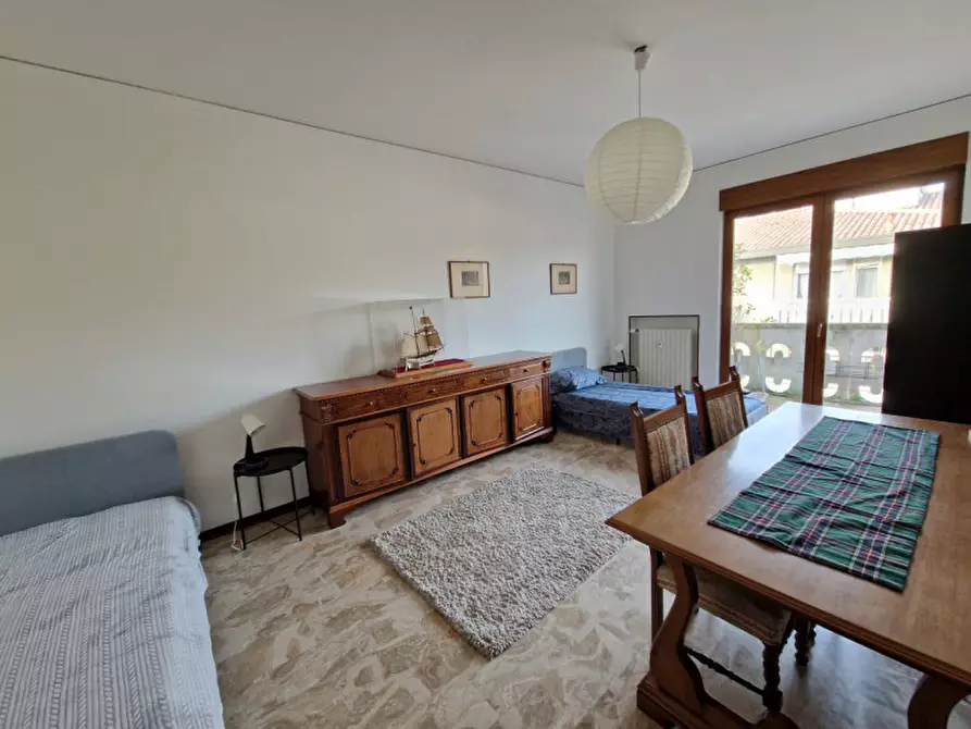 Immagine 10 di Camera in affitto  a Padova