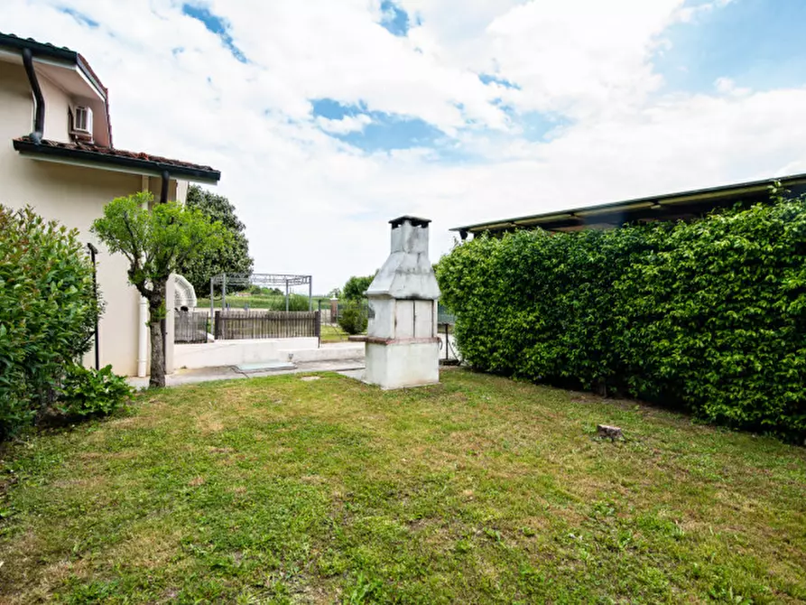 Immagine 6 di Casa bifamiliare in vendita  in Via Argine Destro del Piovego n 44 a Noventa Padovana