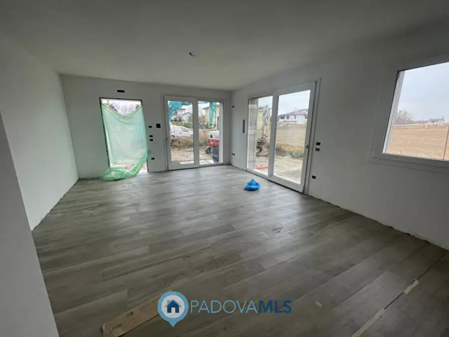 Immagine 10 di Casa quadrifamiliare in vendita  a Rubano