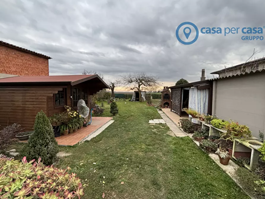 Immagine 18 di Villetta a schiera in vendita  a Rovigo