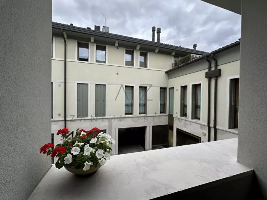 Immagine 10 di Appartamento in affitto  in Via San Pio X a Castelfranco Veneto