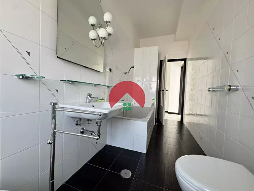 Immagine 8 di Appartamento in affitto  in via mirabene a Matera