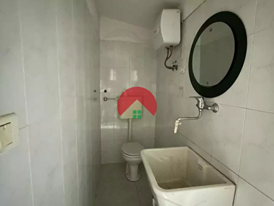 Immagine 7 di Magazzino in affitto  a Matera