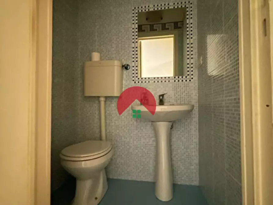 Immagine 19 di Magazzino in affitto  a Matera