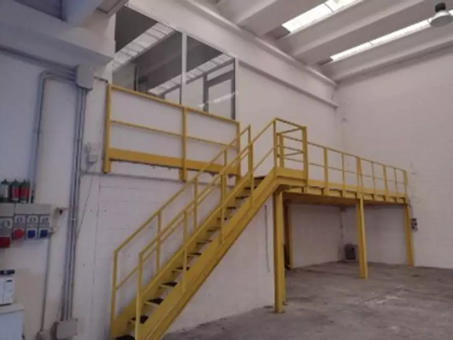Immagine 4 di Capannone industriale in vendita  in Via Dell'industria, 43, 34075 San Canzian d'Isonzo GO, Italia a San Canzian D'isonzo