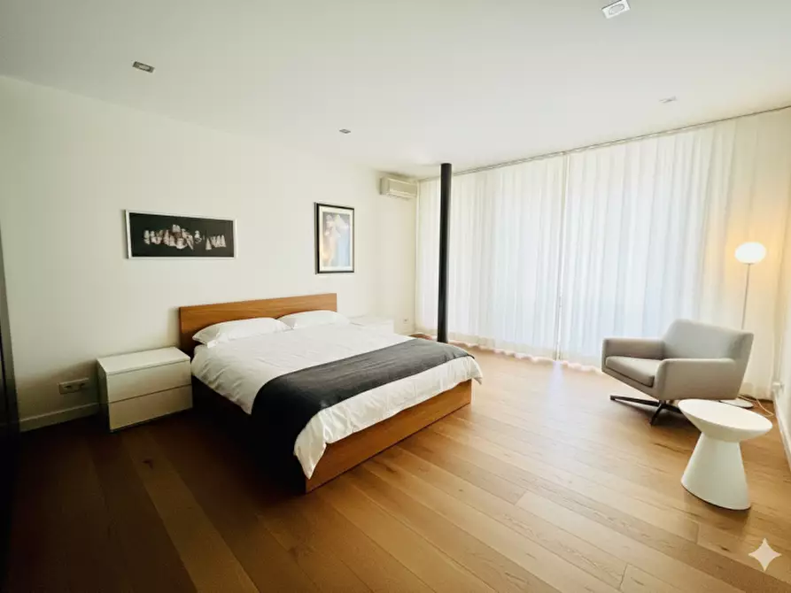 Immagine 10 di Loft/Open space in vendita  in Via Legione Antonini a Vicenza