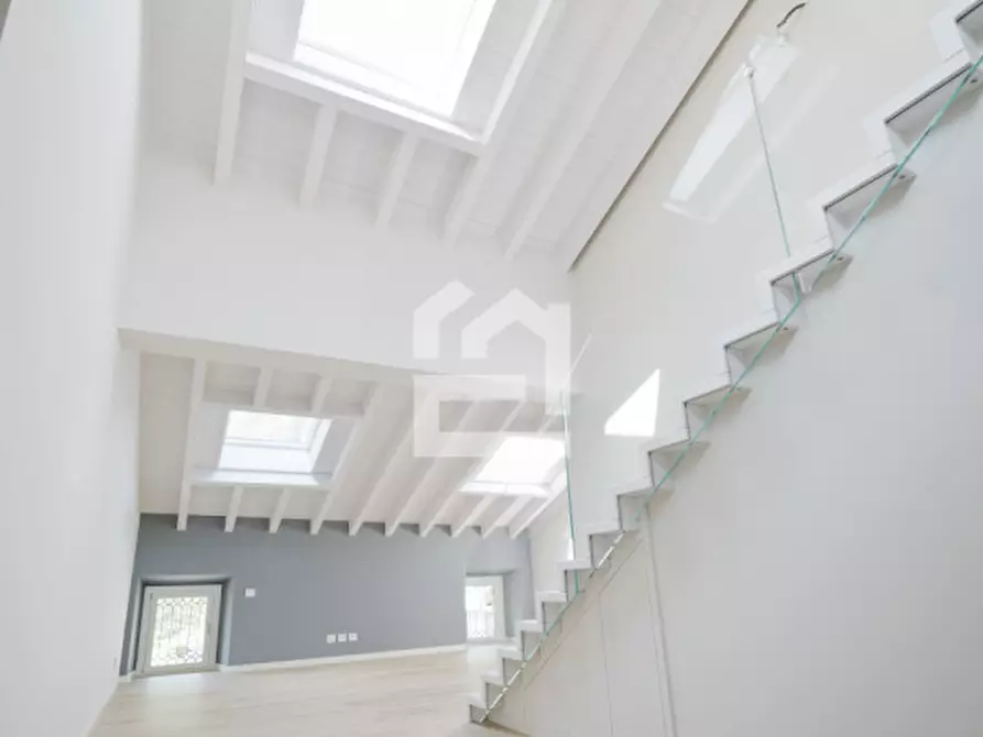 Immagine 4 di Attico in affitto  in Via Brunati a Salò