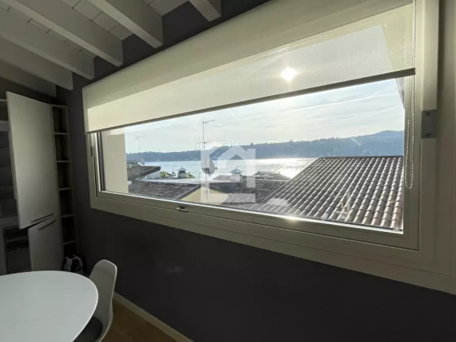 Immagine 11 di Attico in affitto  in Via Brunati a Salò